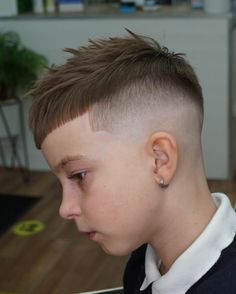 80+ Spectacular Cuts for KidsHere you will find the best cuts for kids, Types, Designs, Short hair, long hair, Curly, Smooth. FOLLOW ME ❤#highfade #highfades #boyshaircuts #boyshair #boyshairstyles #boyshaircut #boyshairstyle #haircutsforboys #haircutsboys #haircutforboys. Clean Boy Haircut, Kids Hairstyles Boys, Long Hair Curly, Short Hair For Boys, Boy Haircuts Short, Toddler Haircuts, Toddler Boy Haircuts, Hair Curling Tips, Best Haircuts