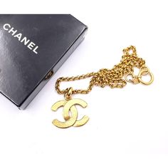 Chanel Vintage Gold Plated CC Matte Texture Long Necklace  *Marked 29 *Made in France *Made in France *Comes with the original box  -The total length is approximately 23″ long. -The pendant is 1.25″ x 1.5″. -Very classic and pretty -In an excellent vintage condition  AB5289-00413  Please see the measurements section for best approximate dimensions. Prada Jewelry, Matte Texture, Gold Ounce, Chanel Vintage, Prada Designer, Balenciaga Designer, Vintage Chanel, Chanel Bag, Long Necklace