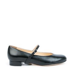 Black Customizable Ballet Flat + Twiggy Strap | Alterre Interchangeable Shoes - Sustainable Footwear & Ethical Shoes Ethical Shoes, Black Leather Ballet Flats, Black Ballet, Black Ballet Flats, Strap Shoes, Boot Pumps, Leather Ballet Flats, Pumps Flat, Ballet Flat