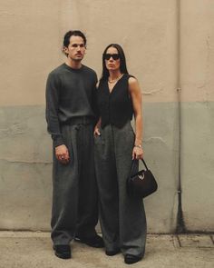 Korean Couple Fashion, European Style Outfits, Androgynous Models, Look Grunge, French Girl Chic, Aesthetic Couple, Model Looks