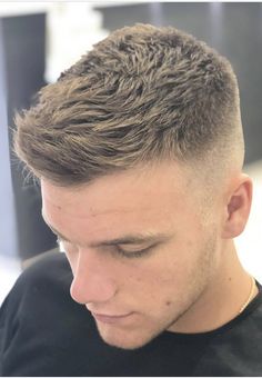 Crew Cut Haircut, Men Fade Haircut Short, Short Hair With Beard, Haircut Selfie, Short Fade Haircut, Photo Hijab, Gents Hair Style, Mens Hairstyles Thick Hair