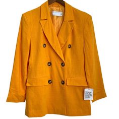 Size 6 Mustard Yellow Color While Buttoned Flat Measurements: Underarm To Underarm 19.5” Shoulder To Front Hem 29” Sleeve Length From Shoulder Seam To Wrist Hem 23” This Is Brand New And Never Worn. Yellow Spring Office Blazer, Yellow Single Breasted Blazer For Spring, Spring Yellow Blazer With Pockets, Classic Double-breasted Summer Outerwear, Yellow Buttoned Blazer For Spring, Spring Yellow Blazer With Buttons, Off White Blazer, Black Leather Blazer, Mustard Yellow Color