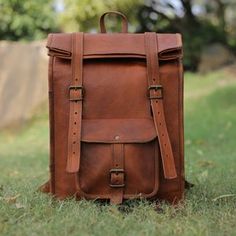 Handmade Brown Genuine Large Leather Backpack Rucksack Roll On | Etsy Leather Backpack For Men, Briefcase Women, Travel Rucksack, Brass Accessories, Brown Leather Backpack, Satchel Backpack, Hiking Bag, Vintage Backpacks, Chic Leather