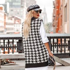 F00081999-102 Casual Black Houndstooth Outerwear, Casual White Houndstooth Outerwear, Trendy White Houndstooth Outerwear, How To Style Culottes, Ladies Vest, Long Sweater Vest, Street Fits, Sports Skirts, Sleeveless Pullover