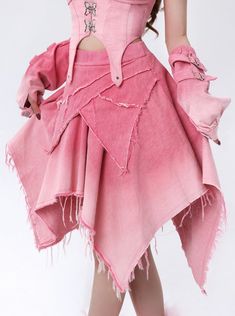 Dominico Fashion, Pink Skirt Ideas, Y2k Pink Fashion, Trash Clothing, Gradient Dress, Mode Rose, Concept Clothing, Digital Marketer, Handkerchief Hem