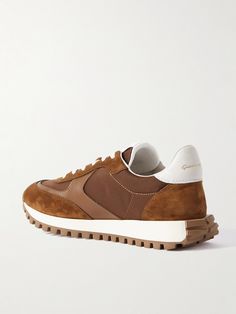 Mens Brown Casual Shoes, Shoe Concepts, Brown Leather Sneakers, Gents Shoes, Mens Footwear, Rossi Shoes, Jogging Shoes, Animal Bag, Men Wear