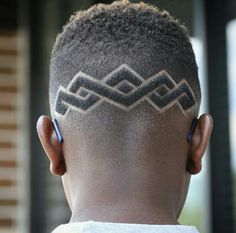 Razor Cuts, Male Hairstyles, Shaved Hair Designs, Barber Razor, Men With Grey Hair, Matted Hair