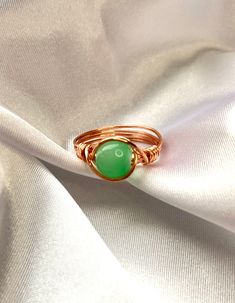 This glass bead ring is perfect for any occasion  Made with tarnish resistant wire for everyday wear without damage  This ring is handmade so sizing my vary possibly by half a size Handmade with heart 💕 Bailey May, Square Knot, Star Ring, Beaded Rings, Green Bead, Glass Bead, Copper Wire, Rings Statement, Beautiful Necklaces