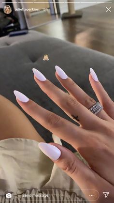 Oval Nail Inspo Aesthetic, Pink Long Almond Acrylic Nails, Natural Nail Designs Short Round, Almond Acrylic Nails Designs Classy, Almond Classy Nails, Wait Nails, Minimalist Nails Almond, Neutral Nails Almond, Aesthetic Almond Nails