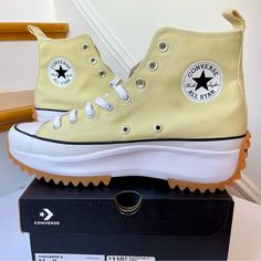 Brand New In Box. No Flaws. Converse Run Star Hike Platform (High Top) In Lemon Drop Yellow Color. Unisex Shoe. Msrp: $110 + Tax Price Is Firm Size: Men’s 11 / Women’s 12.5 “A Chunky Platform And Jagged Rubber Sole Put An Unexpected Twist On Your Everyday Chucks. Details Like A Canvas Build, Rubber Toe Cap And Chuck Taylor Ankle Patch Stay True To The Original, While A Molded Platform, Two-Tone Outsole And Rounded Heel Give Off Futuristic Vibes. Canvas High Top Platform Sneakers. Smartfoam Sockl Converse White Sneakers, Converse Chuck Taylor Black, Converse All Star Pink, Maroon Converse, Converse Vintage, Brown Converse, Shoes Sneakers High Tops, Converse Tennis Shoes, High Top Chucks