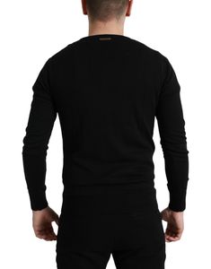 DOLCE & GABBANA Absolutely stunning, 100% Authentic, brand new with tags Dolce & Gabbana crewneck sweater crafted from cotton features a ribbed trims, tie on and mid-weight knit. Model: Pullover sweater Colour: Black Logo details Made in Italy Material: 100% Cotton Fitted Crew Neck Sweatshirt With Ribbed Collar, Fitted Crew Neck Sweatshirt With Ribbed Cuffs, Crew Neck Men, Italy Logo, Black Crewneck, Denim Jacket Men, Dolce E Gabbana, Blazer Outfits, High End Fashion