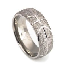 Are you a sport fan? This titanium ring was engraved into basketball in a high quality and sporty status. For the family member or friend who is basketball fan, this unique ring will be a perfect item as gift that will be greatly appreciated. Free shipping Satin SKU: 1292 Batman Wedding Rings, Basketball Jewelry, Basketball Pattern, Titanium Wedding Rings, Titanium Wedding Band, Custom Wedding Rings, Rose Engagement Ring, Wedding Rings Unique, Mens Wedding Rings