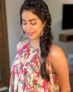 Indian Hairstyles Braid, Jhanvi Kapoor, Easy Hairstyles For Medium Hair, Front Hair Styles, Hair And Beauty