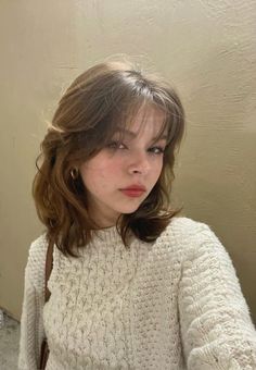 Short Haircut Wispy Bangs, Medium Short Hair Thick Hair, Haircut Ideas With Wispy Bangs, Short Hairstyle Wispy Bangs, Wispy Bangs To Curtain Bangs, Wispy Bangs With Short Layers, Soft Bangs Round Face, Hair Inspo Cut For Round Face, Collar Bone Length Layered Hair