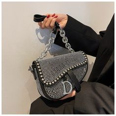 Luxury Designer Diamond-Accented Crossbody Bag - High-Grade Thick Chain, On-Trend Stylish Design - 2,L21cm W14cm H6cm