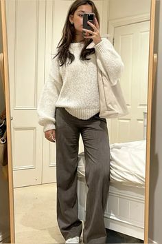 #outfits #summerstyle #summernightoutfit #nycstyle Jumper Outfit, Mode Casual, Stockholm Fashion