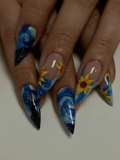 Starry Night Nails Van Gogh, Nail Ideas Witchy, Van Gogh Inspired Nails, Nail Art September, Starry Night Nail Designs, Starry Night Nail Art, Cool Nail Inspo 2024 Summer, Van Gogh Nail Art, Fall Season Nail Designs