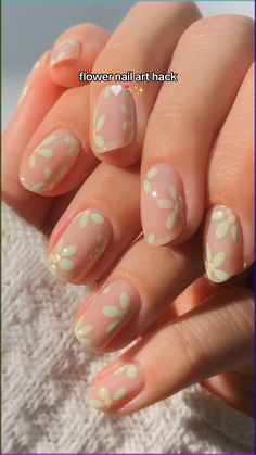 Flower nail design hack. Cute nail ideas for summer. Flower nails selfmade. Easy sweet summer nails. Credit to @basecoatstories on tiktok Easy Nail Ideas For Beginners, Cute Nail Ideas For Summer, Nail Ideas For Beginners, Summer Flower Nails, Nail Ideas For Summer, Flower Nail Design, Easy Nail Ideas, Cute Nail Ideas, Glitter Gradient Nails