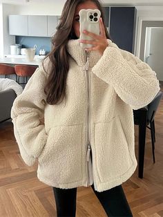 White Zipper Faux Fur Lapels Jacket  Decoration: Zippers Collar: Turn-down Collar Hooded: No Craft of Weaving: knit Chique Outfit, Ladies Short Jackets, Coat Women Fashion, Streetwear Mode, Winter Chic, Estilo Chic, Teddy Jacket, Wool Turtleneck, Woolen Coat