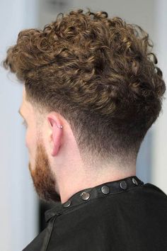 Curly Hairstyles For Men, Short Curly Hairstyles, Tapered Haircut, Trendy Short Haircuts