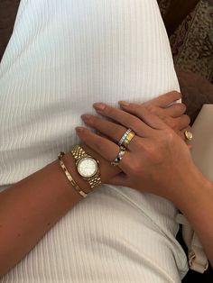 Daily Jewelry Simple, Dainty Watches For Women, Jewelry Pairing, Mixed Metals Jewelry, Timeless Rings, Mixed Metal Rings, Wrist Jewelry, Mixed Metal Jewelry