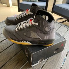 Off White Jordan 5 All Laces Tag In Box Original Box Original Packing Off White Jordans, Jordan 5 Off White, Converse Off White, White Air Max 97, Jordan 1 Off White, Jordan 5s, Nike Vapor Max, Jordan Retro 3, White Jordans