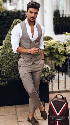 Groom Suit Vest, Mens Suit Vest Styles, Waistcoat Men Style, Poland Wedding, Formal Suits For Men, Men Formal Outfit, Steampunk Men Clothing, Waistcoat Outfit