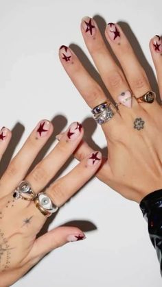 Sophie Floyd, Trendy Short Nails, Mens Nails, Punk Nails, Nagel Tips, Edgy Nails, Grunge Nails, Minimal Nails