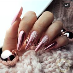 Blush Nails Korean, Lilac Nail Designs, Blush Nail Designs, Lilac Nails Design, Blush Nail, Kylie Nails, Cute Blush, Nail Designs Ideas, December Nails