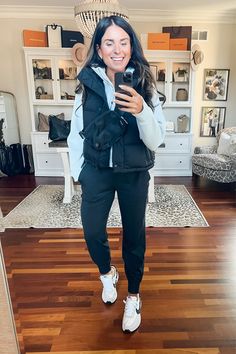 Ready to Rulu Classic-Fit … curated on LTK Casual Sporty Looks For Women, Athletic Dressy Outfits, Sports Watching Outfit Women, Joggers Athleisure Outfit, Sports Top Outfit, Jogger Pants Outfit Athletic, Athletic Coach Outfits Women, Woman Athletic Outfits, Womens Athleisure Outfits Fall