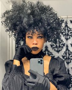 Kiera Please, Black Goth Girl, Black Alt, Goth Look, Aesthetic Grunge Outfit, Goth Beauty