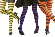 Como fazer uma fantasia de bruxa - 7 passos (com imagens) Diy Fantasia, Halloween Tights, Striped Tights, Fantasias Halloween, Hold Ups, Dress To Impress, Stockings, Tights, Halloween