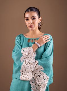 Blue Blossom Summer Cotton Kurta With Set-in Sleeves, Elegant Summer Kurta With Set-in Sleeves, Chic Summer Set With Set-in Sleeves, Elegant Spring Kaftan With Chikankari Embroidery, Elegant Cotton Kaftan For Spring, Bohemian Linen Kurta For Summer, Elegant Linen Blouse For Vacation, Elegant Tunic Sets For Spring, Elegant Spring Tunic Sets