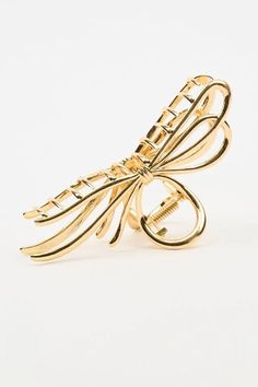 Metal Ribbon Hair Claw Clip, Gold Gold Claw Clip Hairstyles, Ribbon On Claw Clip, Claw Clip Gold, Gold Claw Clip, Beige Claw Clip, Gold Metal Claw Clip, Gold Hair Clips, Wink Wink, Hair Claw Clip