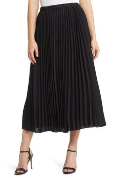 Allover accordion pleats lend graceful movement to this easy pull-on skirt. Lined 100% polyester Dry clean Imported Harry Styles Concert Outfits, Maxi Skirt Fall, Accordion Skirt, Concert Outfit Summer, Accordion Pleats, Pleated Maxi Skirt, Pleated Maxi, Satin Skirt, Feminine Look