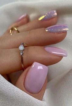 Are you looking for cute short nail designs that won't annoy you while working? If so, these gorgeous short nail ideas are perfect for you! Iris Nails, Purple Inspiration, Violet Nails, Cute Short Nails, Nails Purple, Pedicure Designs, Short Square Nails, Short Square Acrylic Nails, Almond Acrylic Nails