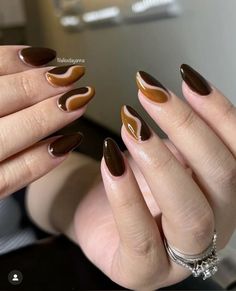 Earth Tones Nails, Helpful Aesthetic, Earth Tone Nails Designs, Simple Fall Nails, Hippie Nails, Smink Inspiration, Simple Gel Nails