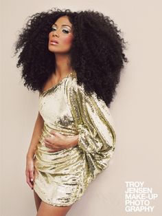 This is F@%&(*& Awsome Studio 54 Hair, 70s Hair Styles, Disco Hair, Cabello Afro Natural, 70s Hair, Outfit Essentials, Big Hair Dont Care, Big Curly Hair, Hair Afro