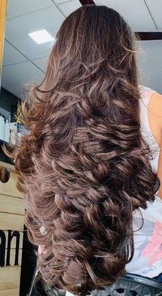 Very Long Hair With Layers, Waterfall Layers Haircut, Big Curls For Long Hair, Indian Hair Cuts, Layers Haircut, Hair Styels