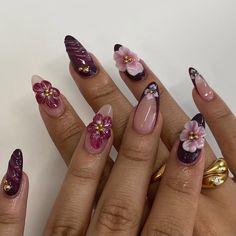 🌸 Luxurious Handcrafted Press-On Nails | Floral 3D Designs with Sparkling Rhinestones 🌸 🎀 Dive into elegance with our exclusive Floral 3D Press-On Nails, meticulously crafted for those who adore making a sophisticated and stylish statement with their hands. Each nail is a canvas showcasing the perfect blend of artistry and glamour. 🌺 Key Features & Highlights 🌺 🎨 Unique Artistry: Each nail is beautifully adorned with handcrafted 3D flowers, creating a stunning, lifelike floral effect that promises to turn heads. 💎 Rhinestone Embellishments: Carefully placed rhinestones add a touch of sparkle and luxury, perfect for any special occasion or everyday glamour. 🌈 Custom Color Palette: Soft pinks and deep purples blend seamlessly with touches of shimmer, designed to enhance the beauty of Nails Unique, Short Stiletto, Purple Acrylic Nails, Purple Set, Purple Acrylic, Pretty Acrylic Nails, Floral Nails