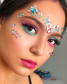 Burning Man Makeup, Masquerade Mask Makeup, Glitter Face Makeup, Festival Makeup Rhinestones, Festival Gems, Festival Face Gems, Glitter Face Paint, Glitter Ideas, Festival Face Paint