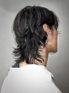 Wolf Cut Hairstyle, Hush Cut, Curly To Straight, Hairstyle Men, Asian Haircut, Mullet Haircut, Wavy Hair Men, Army Style, Mens Haircut