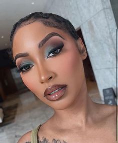 Woc Makeup, Everyday Makeup Tutorials, Carnival Makeup, Pretty Lashes, Black Makeup, Brown Skin Makeup, Makeup Makeover, Glamour Makeup, Baddie Makeup