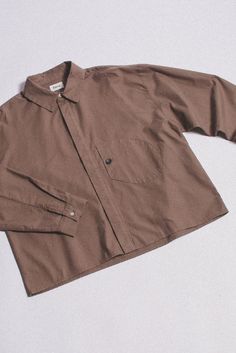 POCKET SHIRT 100% WOVEN COTTON 175 GSM OXFORD FARBIC BOXY FIT DROP SHOULDER FAUX HORN BUTTONS EXTRA SOFT GARMENT WASH Elwood Clothing, Pocket Shirt, Woven Cotton, Cotton Weaving, Drop Shoulder, Horn, Shopping Outfit, Button Down Shirt, Oxford