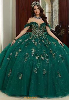 Vizcaya Quinceanera 89473 Dress - Peaches Boutique Green Quince Dress, Quince Planning, Green Quinceanera, Quinceanera Themes Dresses, Green Quince, Alice Dress, Gold And Emerald, Ballgown Skirt, Quinceanera Dresses Gold