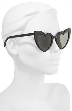 Elegant Heart-shaped Sunglasses With Tinted Lenses, Elegant Heart-shaped Tinted Sunglasses, Trendy Black Heart-shaped Sunglasses, Classic Cat Eye, Italian Sunglasses, Heart Shaped Frame, Heart Shaped Sunglasses, Heart Sunglasses, Cute Comfy Outfits