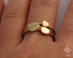 Rings Minimal, Stacking Rings Gold, Rose Gold Stackable Rings, Dainty Gold Ring, Pebble Ring, Stacked Wedding Bands, Dainty Gold Rings, Silver Stacking Rings, Gold Ring Stack