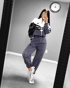 Look Adidas, Sports Outfits, Nike Fashion, Street Outfit, Hiking Outfit