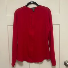 Beautiful Blouses For The Upcoming Holiday Season. The Green One Is Brand New And The Red One Looks Like It's Never Been Worn!! Christmas Blouses, Gianni Bini, Beautiful Blouses, Beautiful Christmas, First Look, Top Blouse, Holiday Season, Ralph Lauren, Blouses