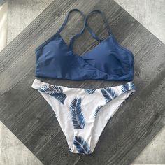 Blue/White Bikini - Size Medium -New Baiting Suits, Summer Bathing Suits, Beachy Vibes, Swimsuits Outfits, Swim Suits, Cute Swimsuits, Summer Fits, Style Outfits, Bathing Suit